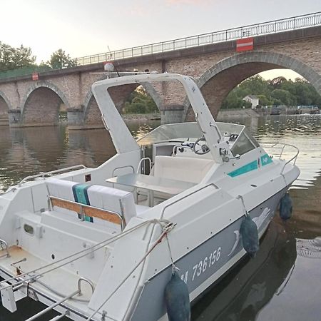 Bateau-Gite Sur Le Halage De La Mayenne L'Huisserie Exteriör bild